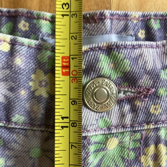 NEW Zara floral purple non-stretch denim shorts size 4 - Picture 9 of 14